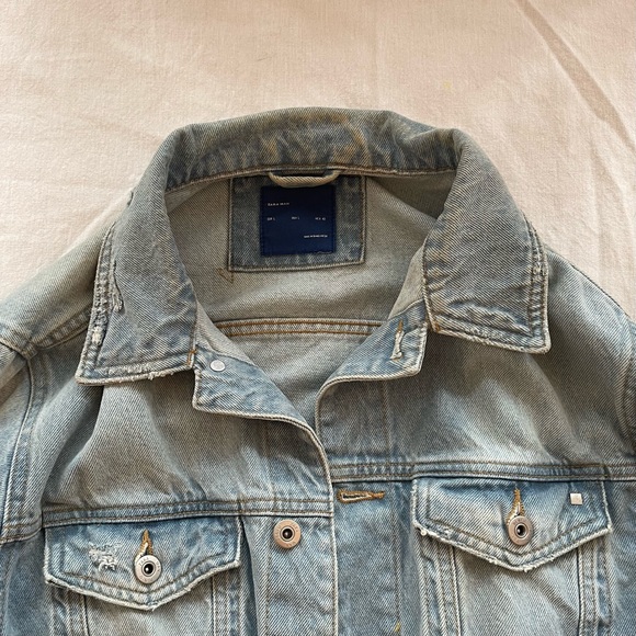ZARA Distressed Denim Jean Jacket - Picture 5 of 6